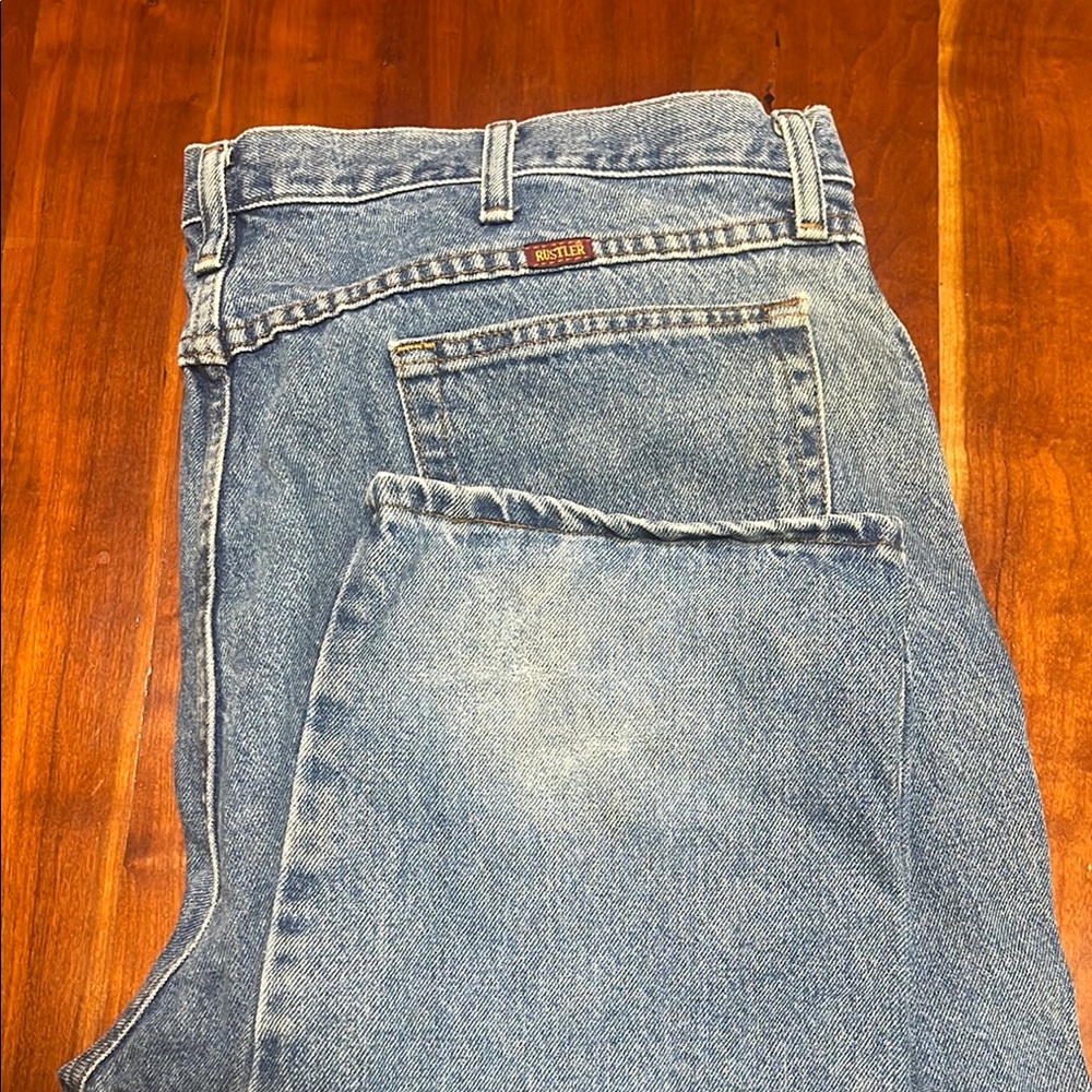 Wrangler Blue Straight Jeans Classic Fit